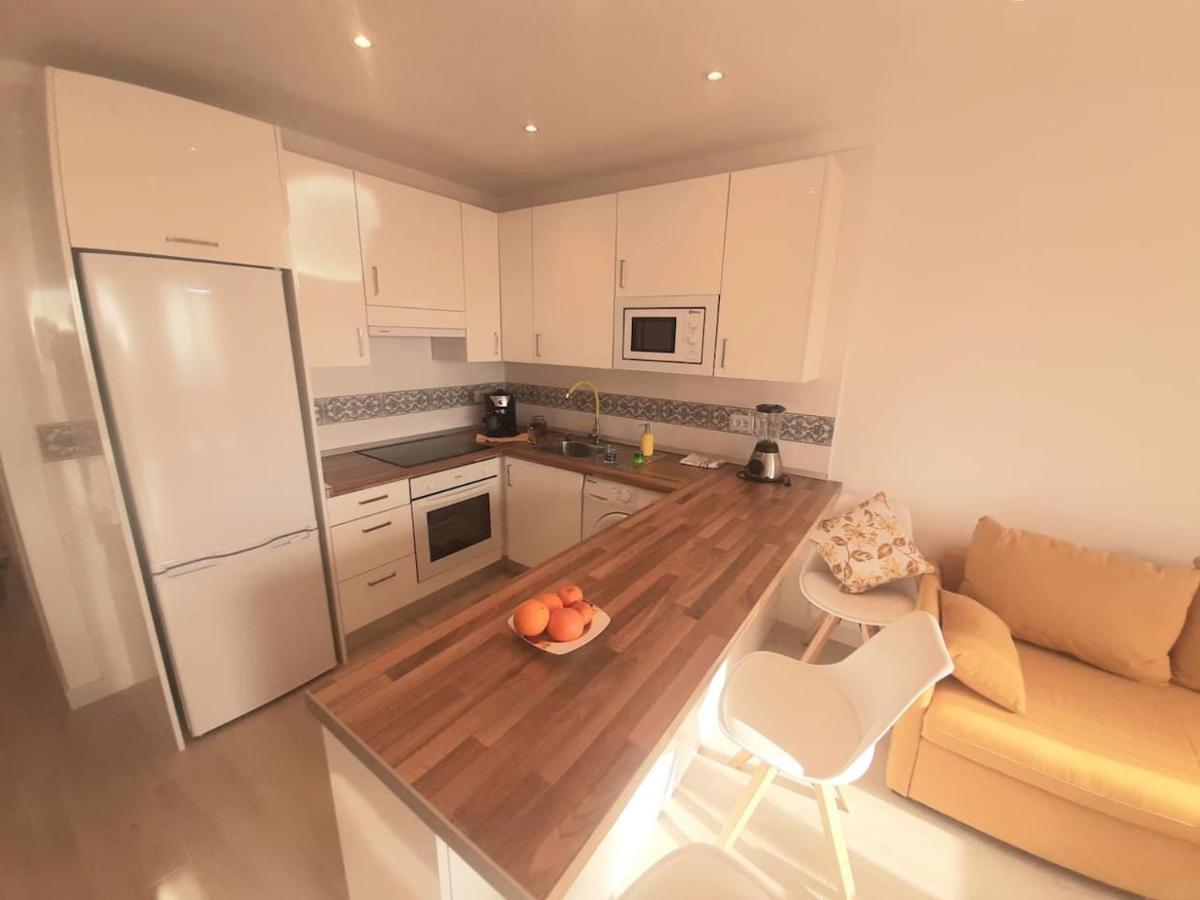 1 Bedroom Giuly Sea Views In Los Cristianos Los Cristianos  Bagian luar foto