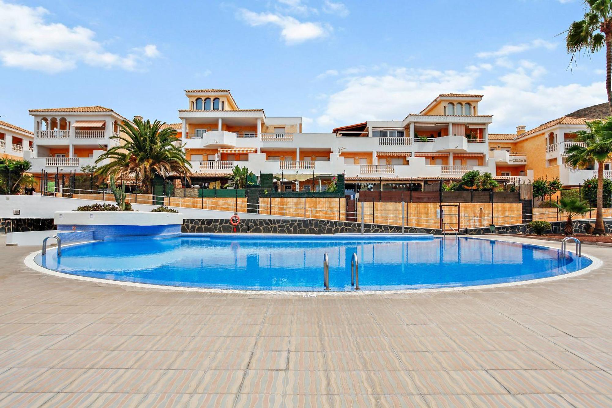 1 Bedroom Giuly Sea Views In Los Cristianos Los Cristianos  Bagian luar foto