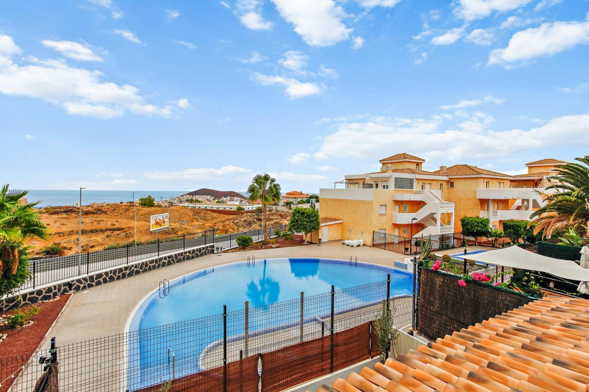 1 Bedroom Giuly Sea Views In Los Cristianos Los Cristianos  Bagian luar foto