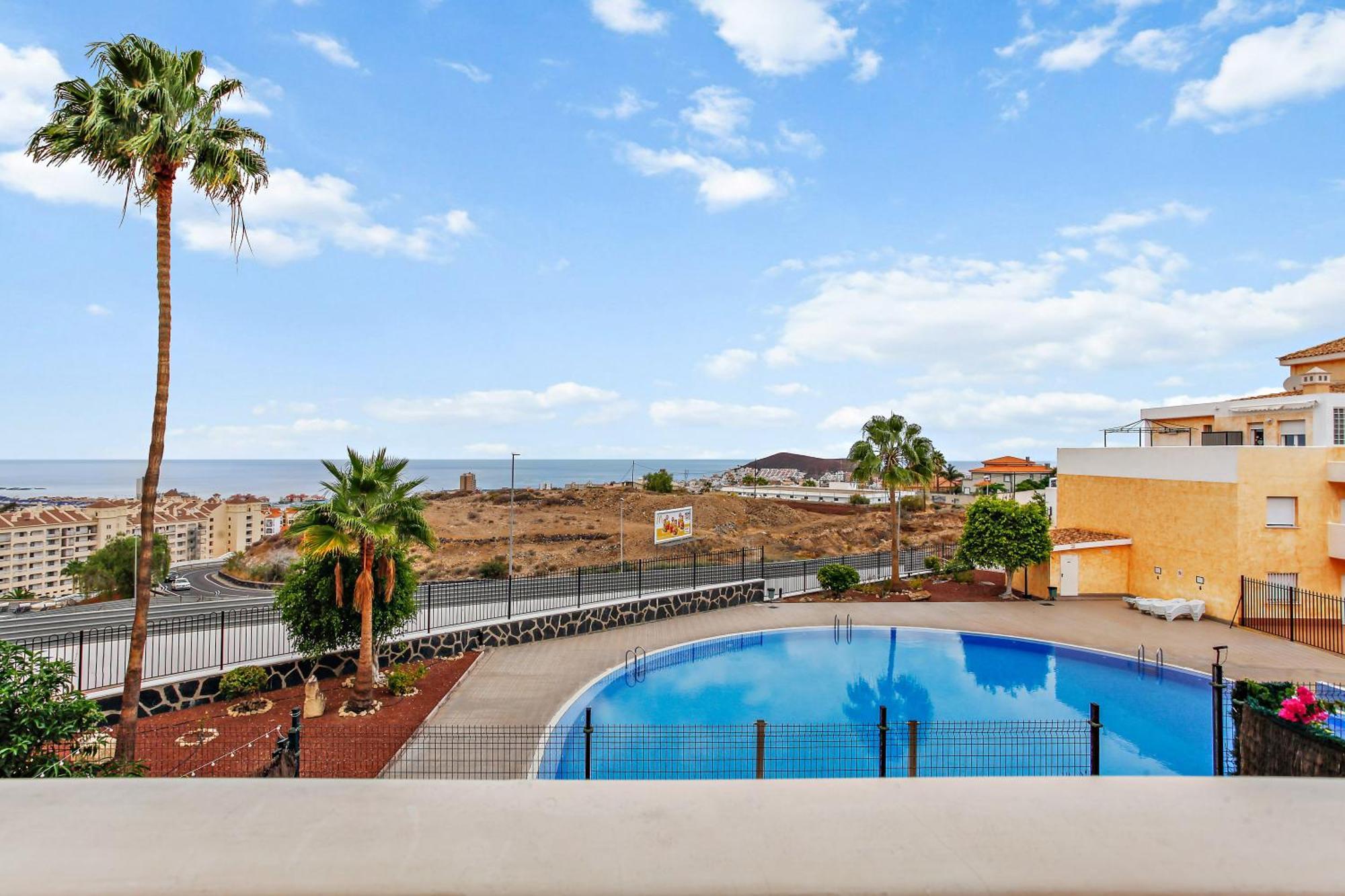 1 Bedroom Giuly Sea Views In Los Cristianos Los Cristianos  Bagian luar foto